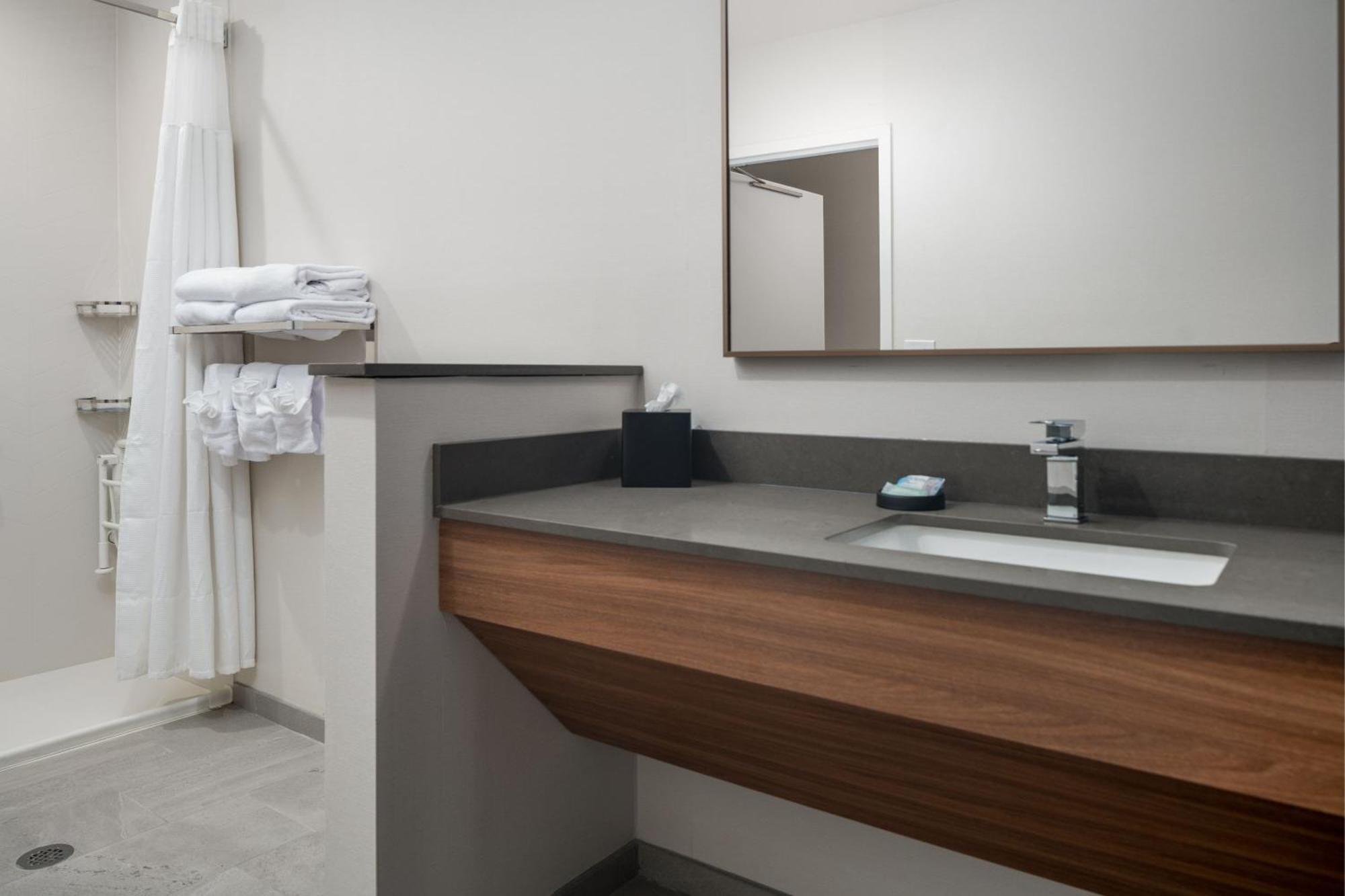 Fairfield By Marriott Inn & Suites Albertville Екстериор снимка